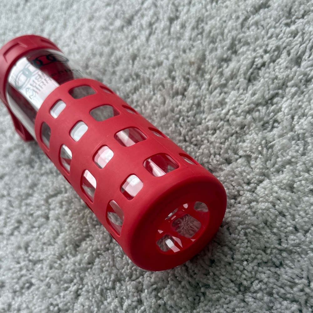 Audi Red Water Bottle with Protective Sleeve - Picture 6 of 8